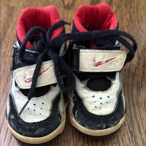 Vintage 90s NIKE BABY Air Diamond Deion Sanders Size 5 Jordan Sport Football